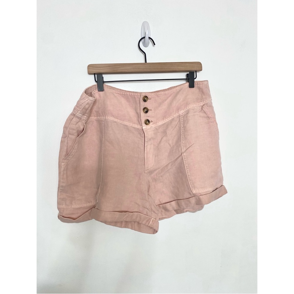 American Eagle Aerie Women’s High Waisted Triple Button V Linen Shorts